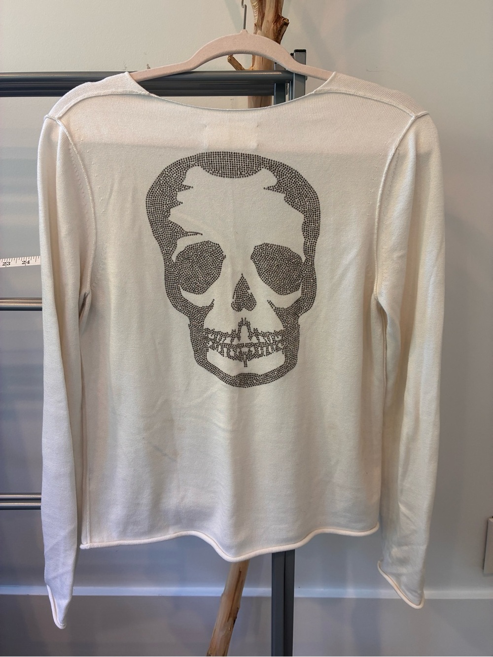 Women’s Cream Long-Sleeve knit light Shirt with Skull Print cotton